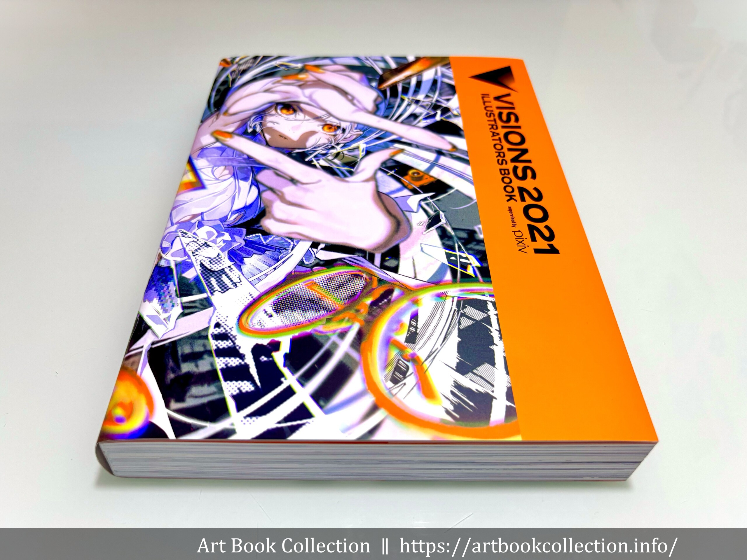 【開箱．畫集】pixiv《VISIONS 2021 ILLUSTRATORS BOOK》pixiv 總監修插畫集